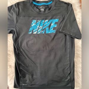 Nike Hyper Speed GfX Dri-FIT Gray Short Sleeve T-Shirt Youth Boys XL